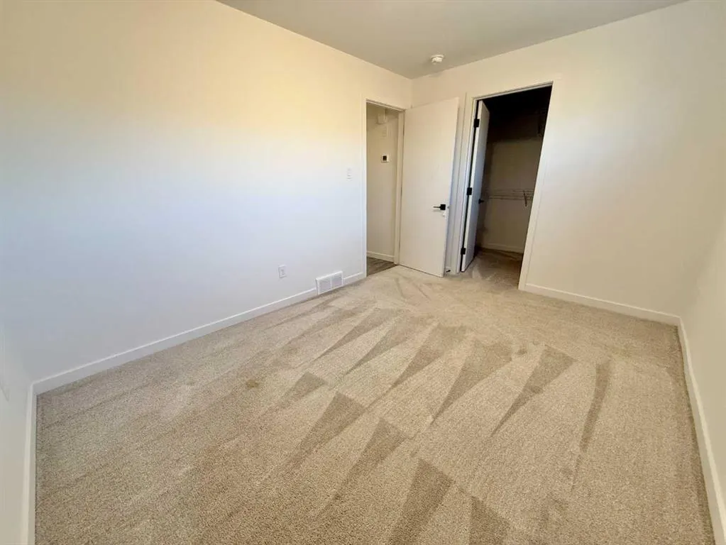 119 Blackwolf Pass N