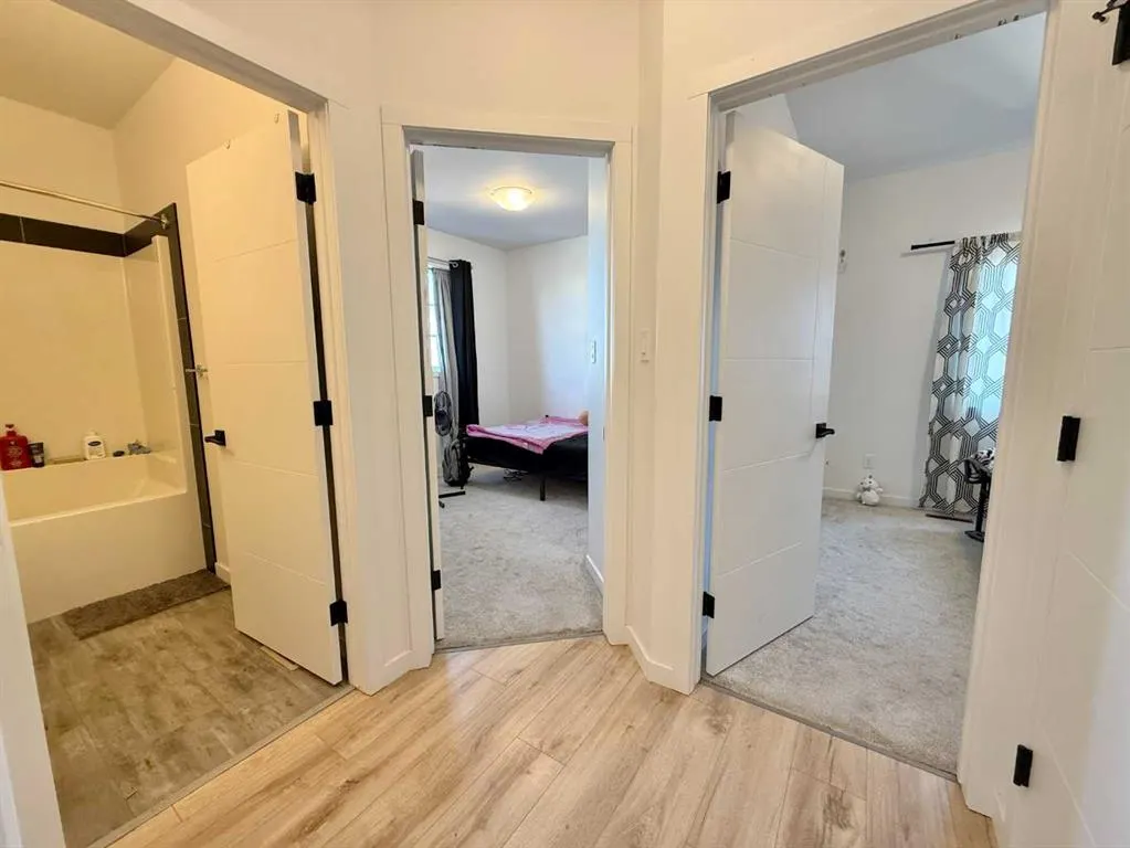 119 Blackwolf Pass N