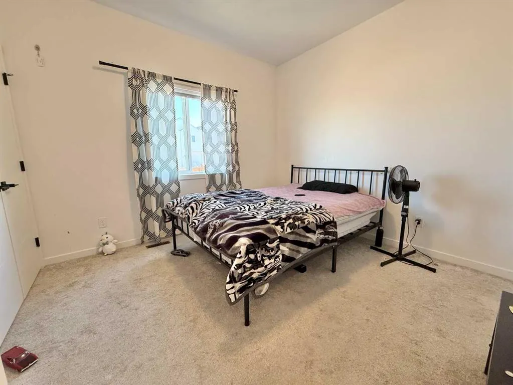 119 Blackwolf Pass N