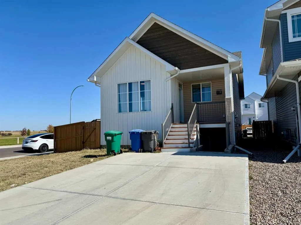 119 Blackwolf Pass N