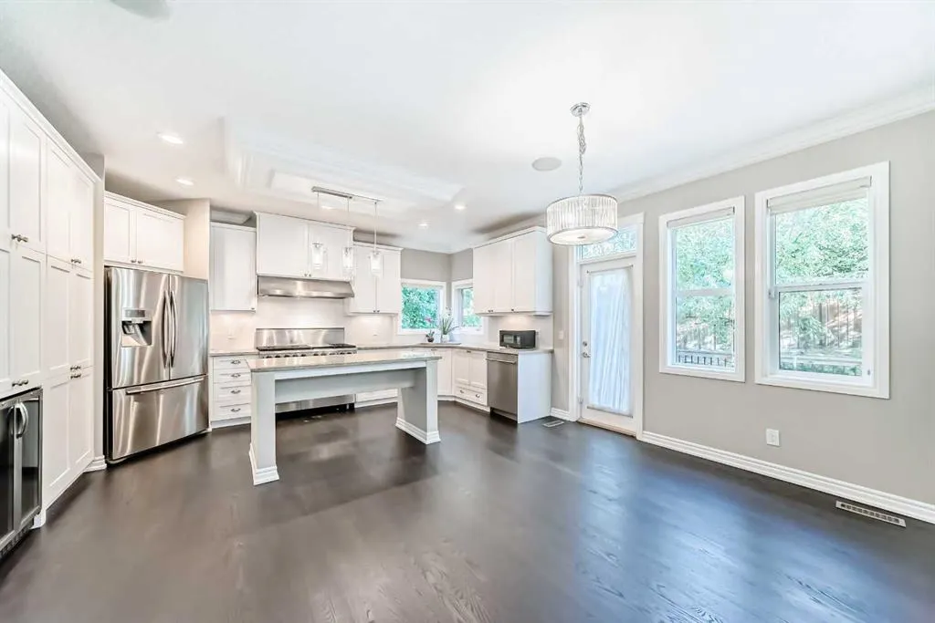 173 Aspenshire Drive SW