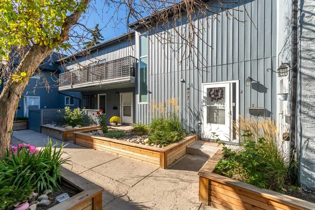 123 13 Avenue NE, #1