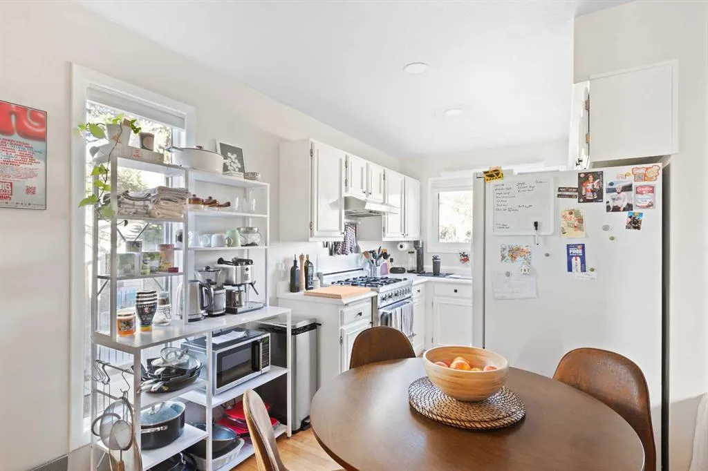 123 13 Avenue NE, #1