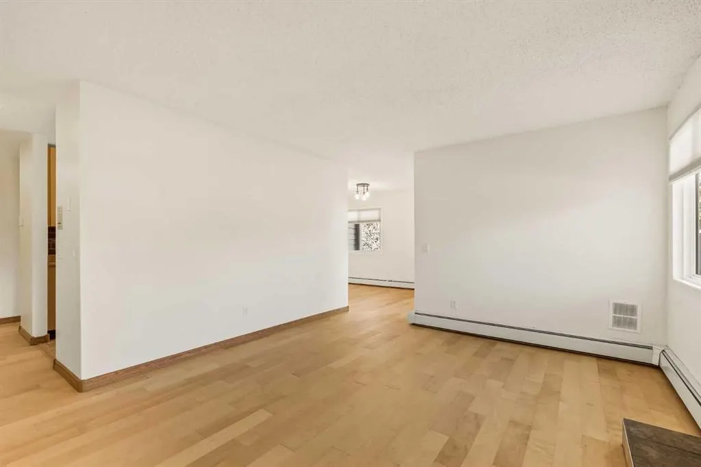 80 Glamis Drive SW, #3302