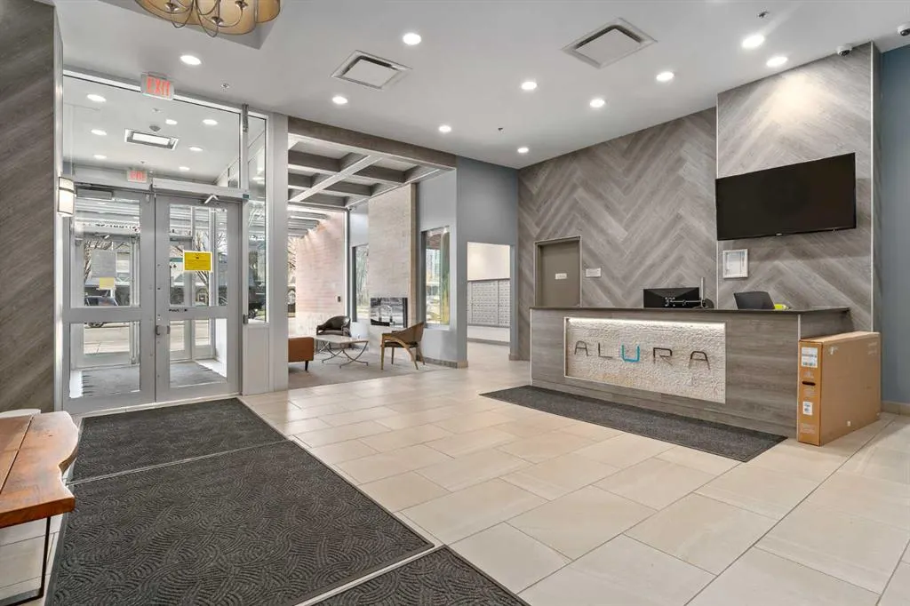 1320 1 Street SE, #2702