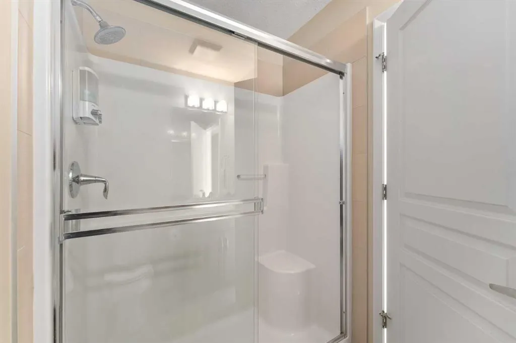 1320 1 Street SE, #2702