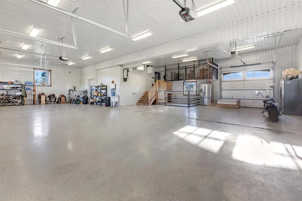 235097 Range Road 283