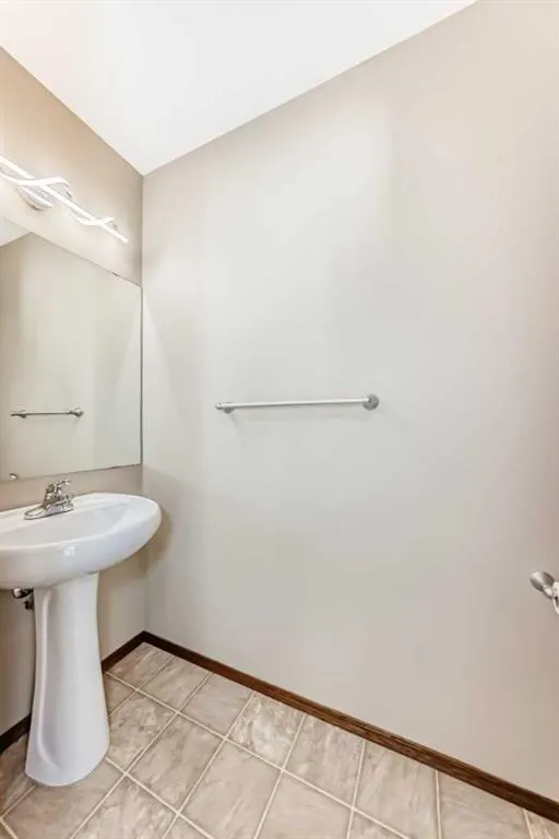 6220 Orr Drive, #144