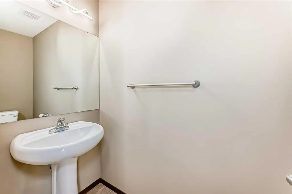 6220 Orr Drive, #144