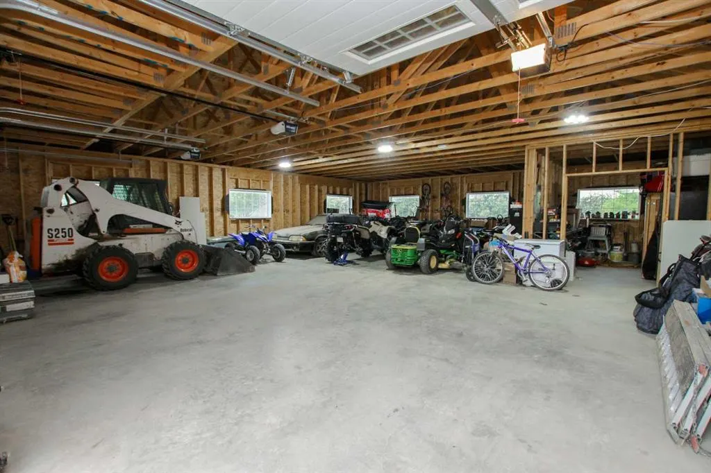 1236 Township Road 384, #201