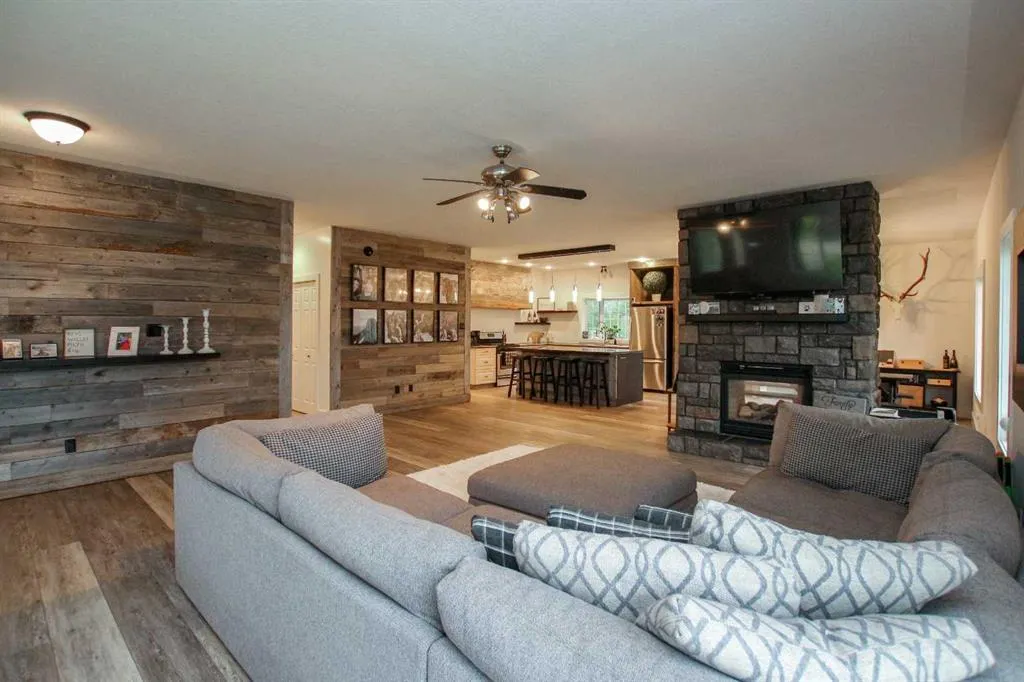 1236 Township Road 384, #201