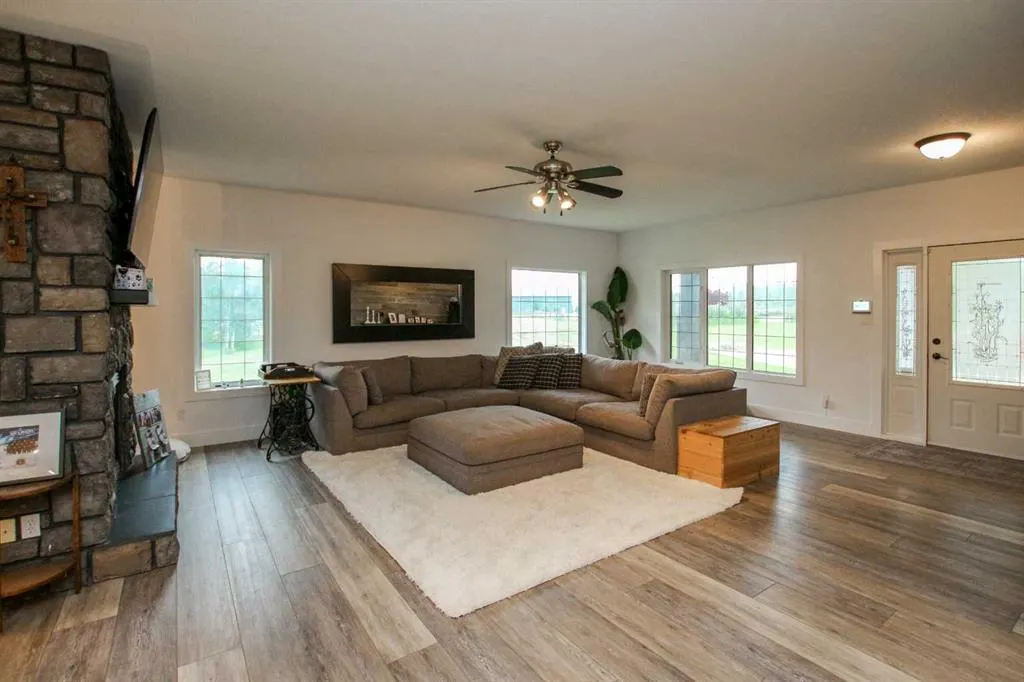 1236 Township Road 384, #201