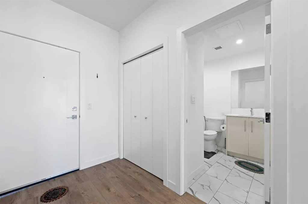 681 Savanna Boulevard NE, #1401