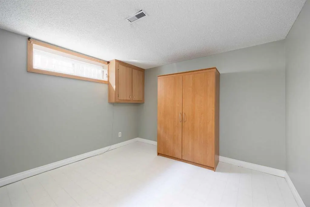 189 Ross Haven Drive