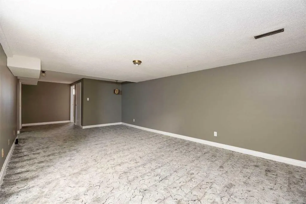 189 Ross Haven Drive