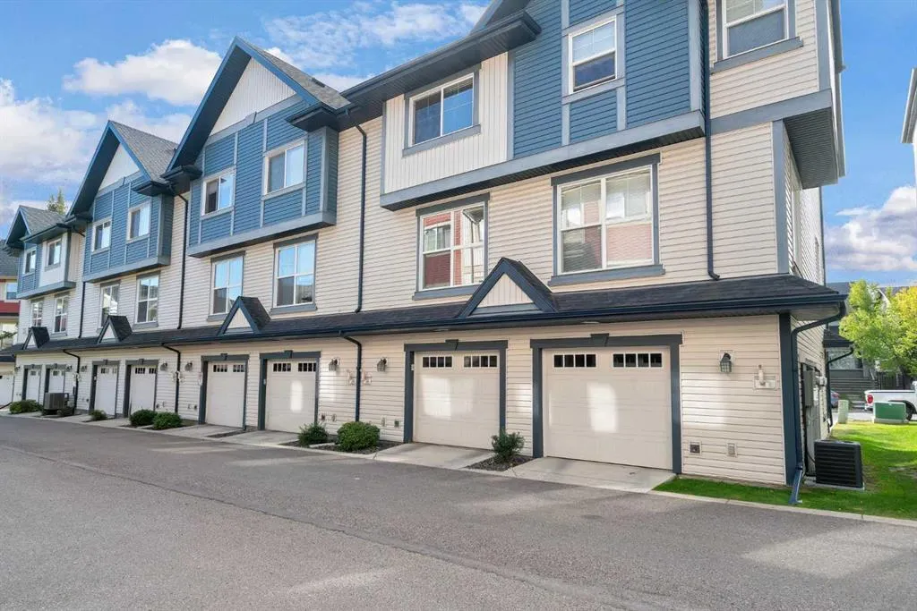 114 New Brighton Landing SE