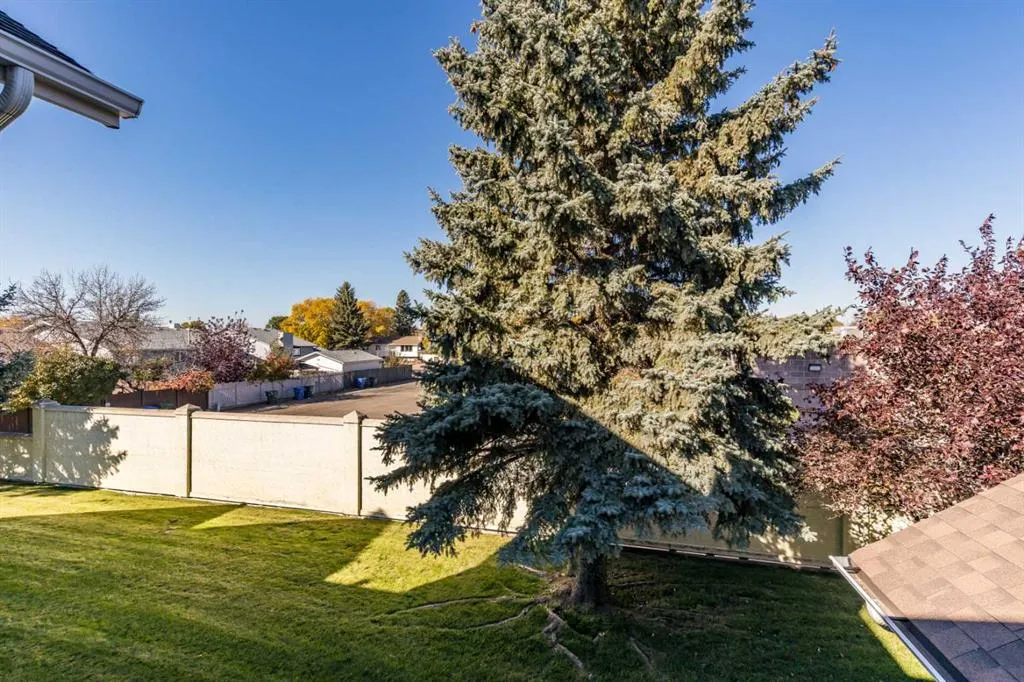 221 Cameron Road SE, #304