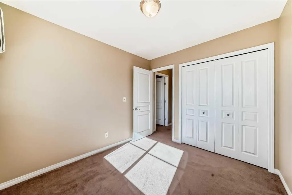 50 Everridge Gardens SW