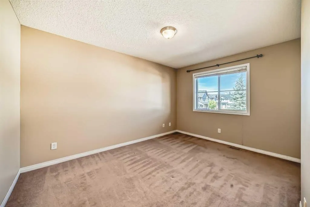 50 Everridge Gardens SW