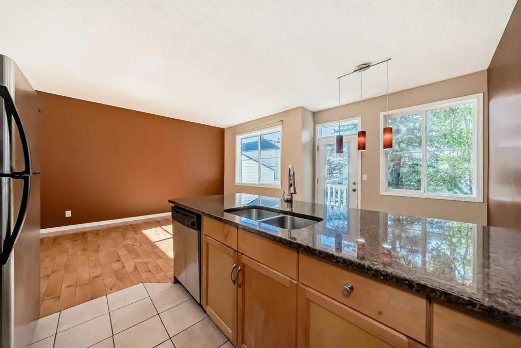 50 Everridge Gardens SW