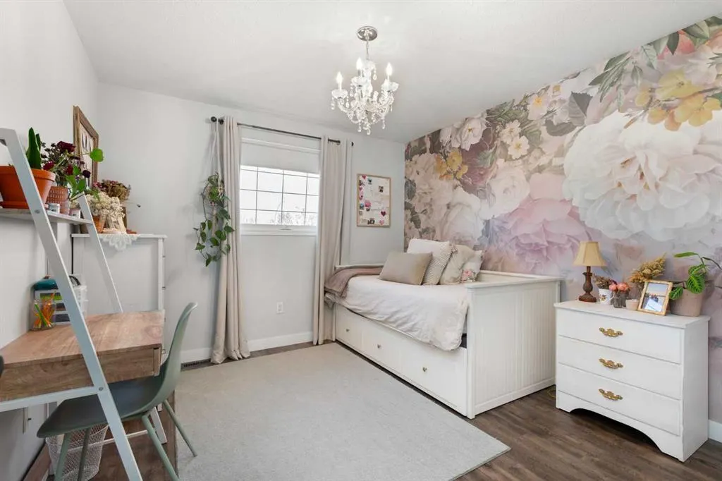 50 Sage Close SE