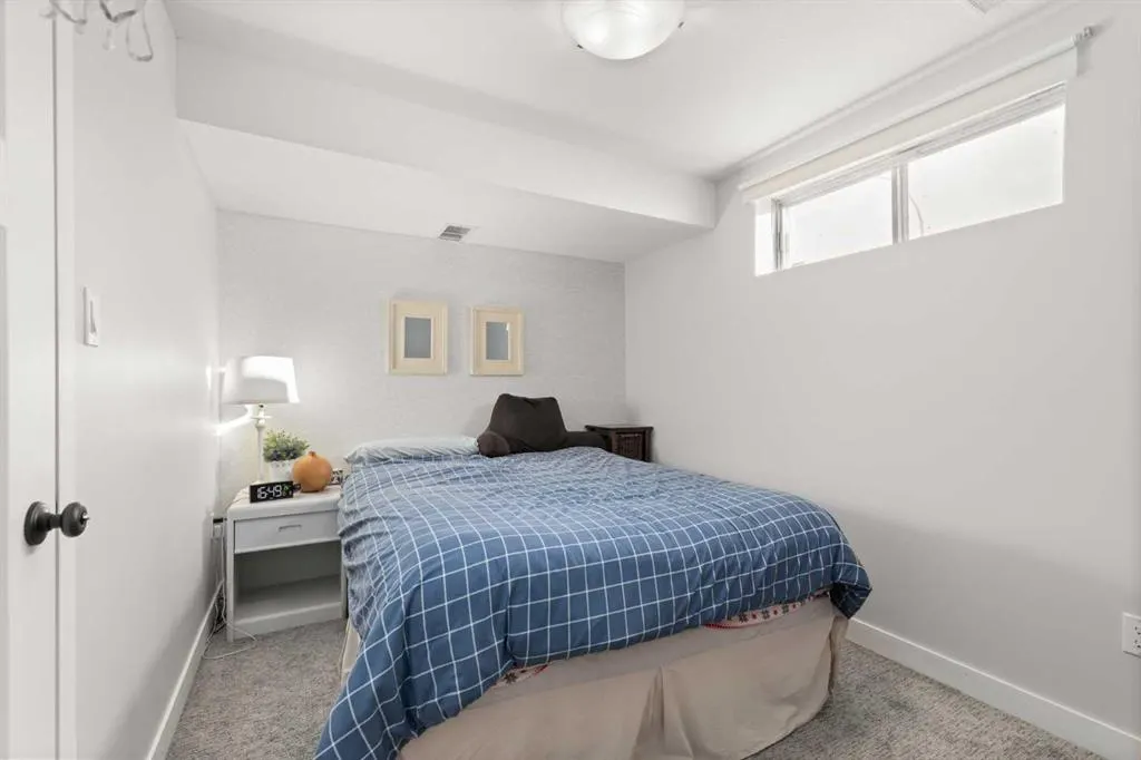 50 Sage Close SE