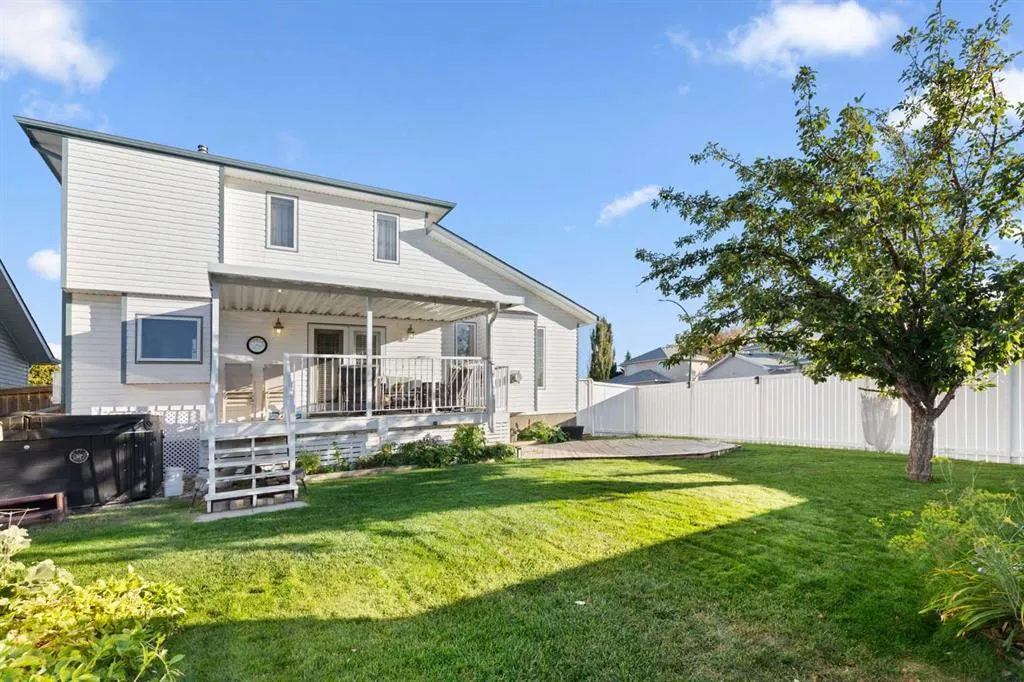 50 Sage Close SE