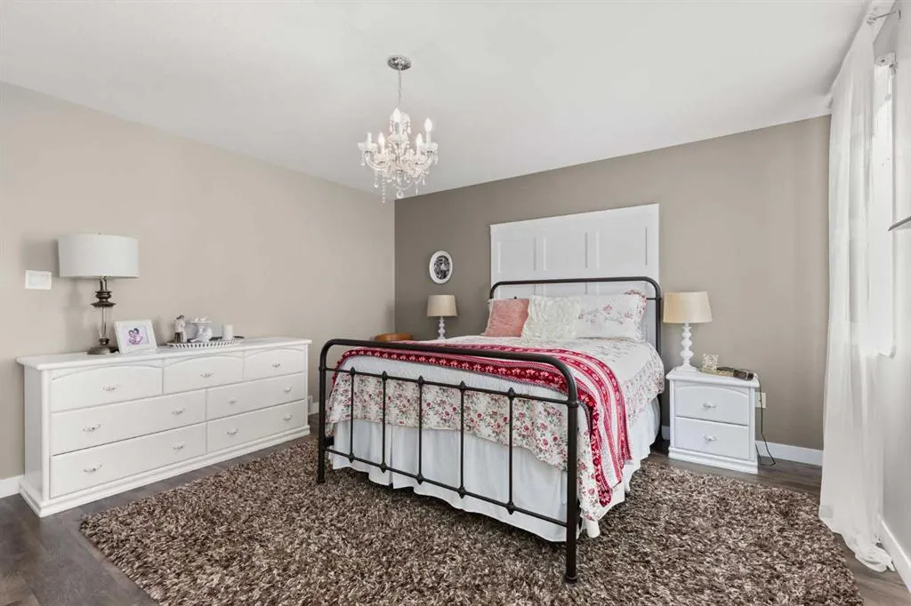 50 Sage Close SE