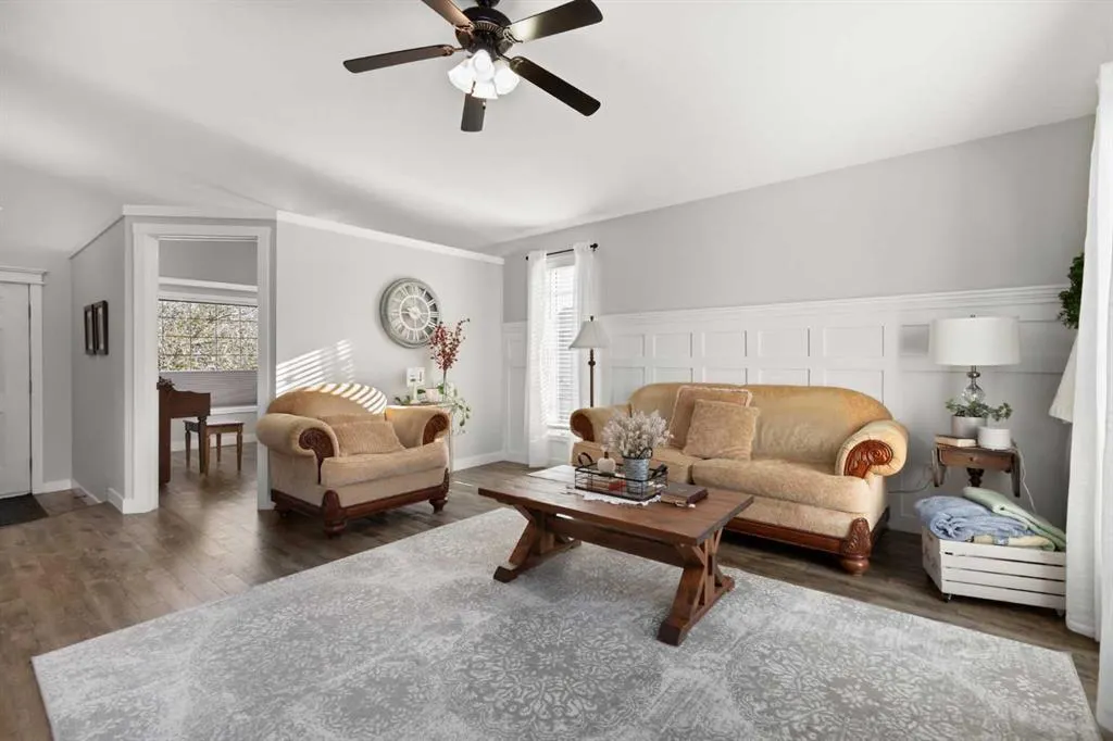 50 Sage Close SE