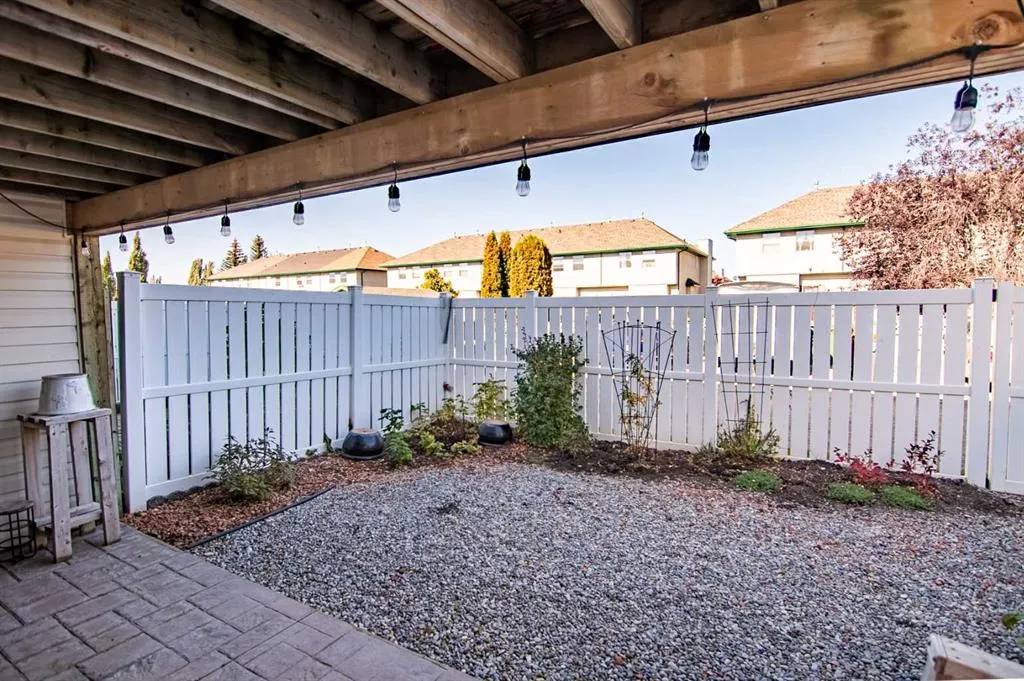 73 Addington Drive, #16