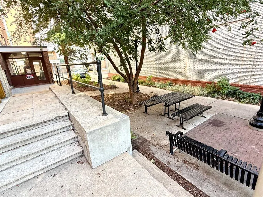 4836 50 Street, #107 & 108
