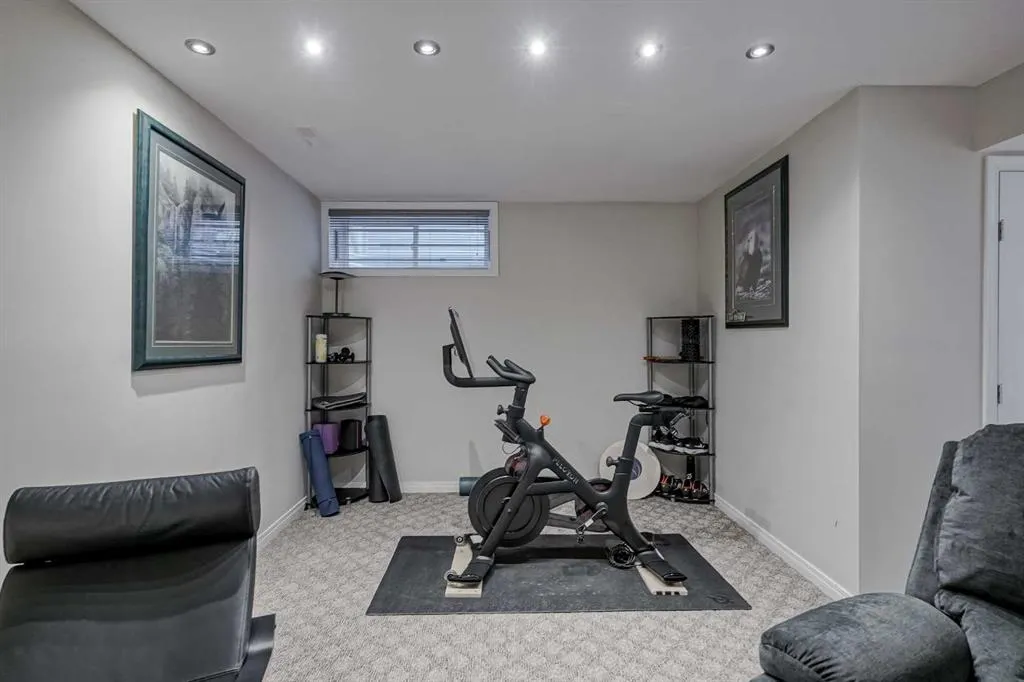 35 Everridge Road SW