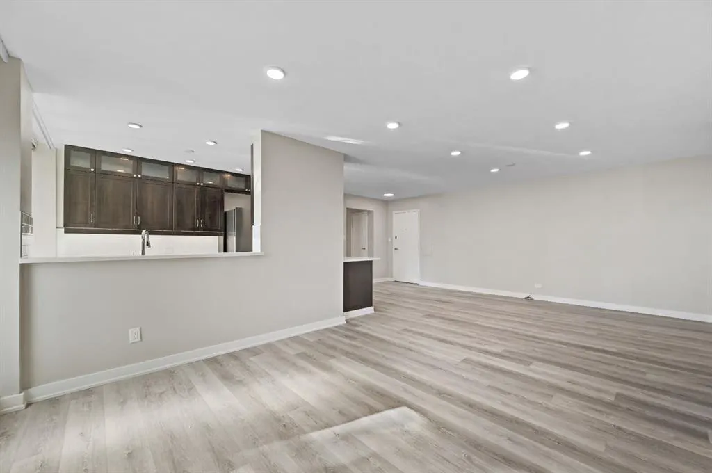3316 Rideau Place SW, #202