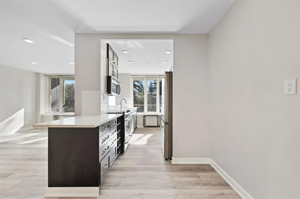 3316 Rideau Place SW, #202