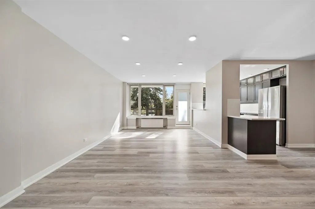3316 Rideau Place SW, #202