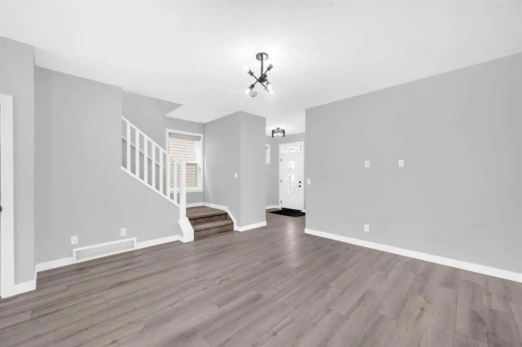 109 Savanna Place NE