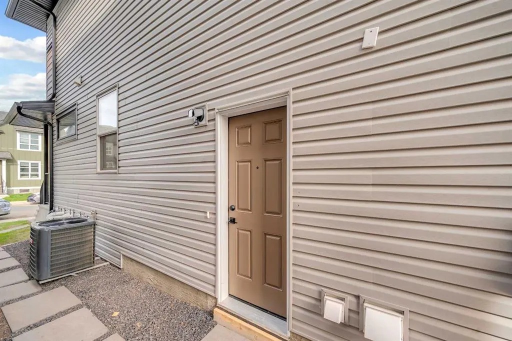 109 Savanna Place NE