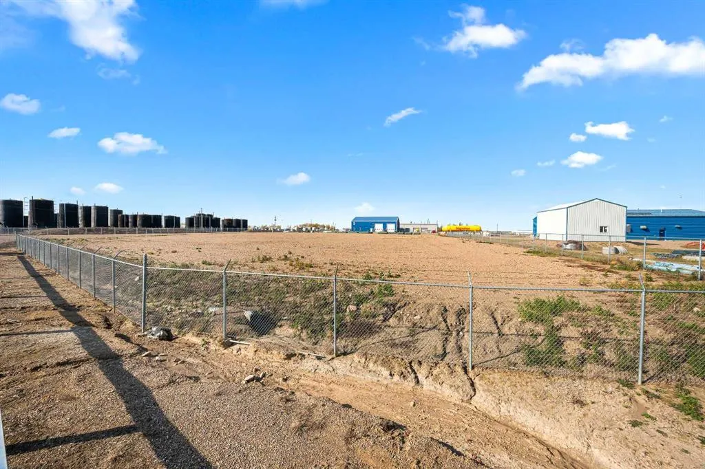 501077 RR13 Airport Road