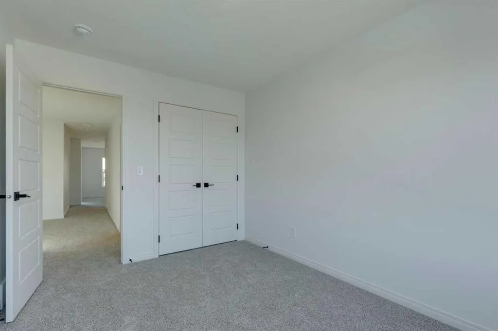 80 Homestead View NE