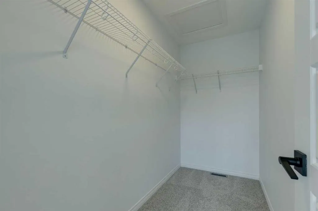 80 Homestead View NE