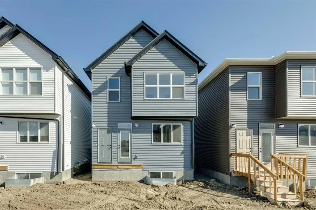 80 Homestead View NE