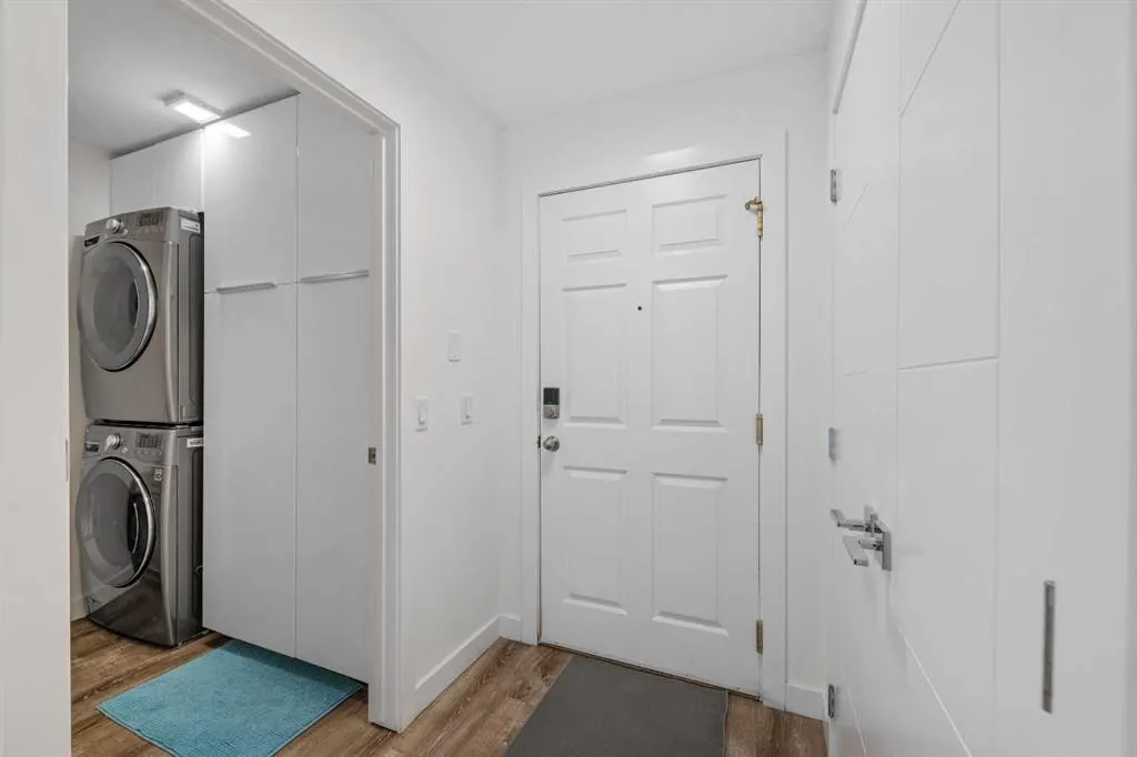 2212 34 Avenue SW, #1