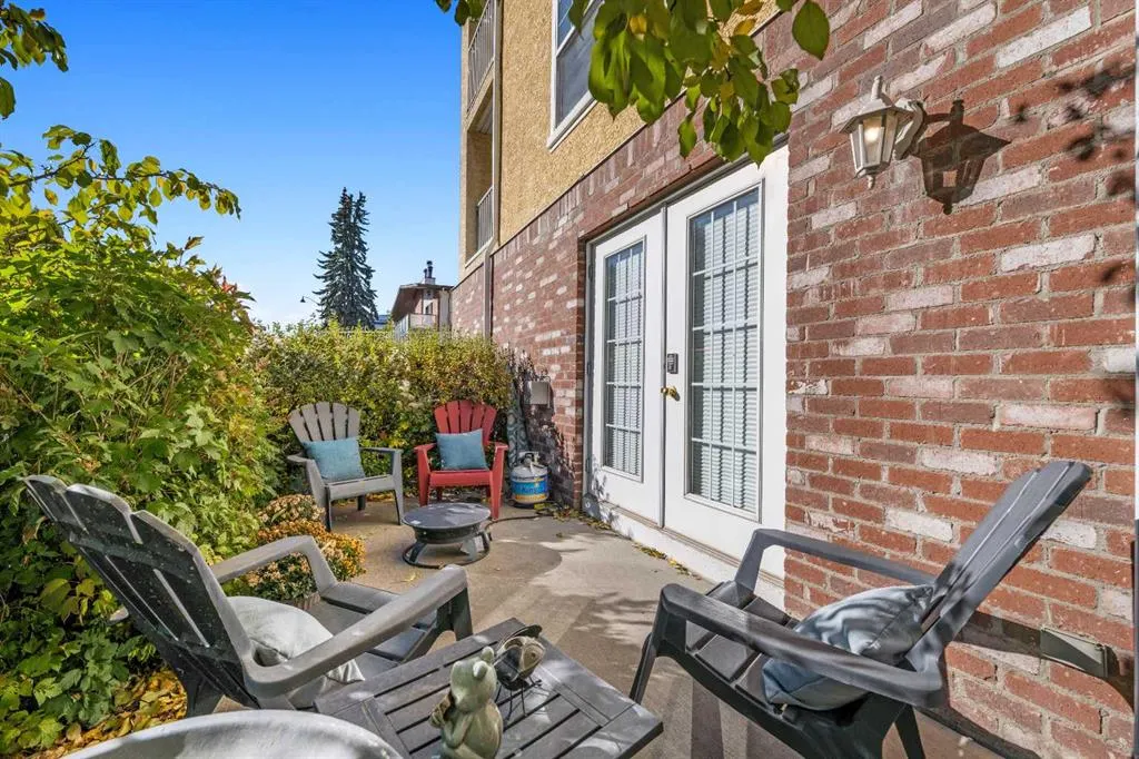 2212 34 Avenue SW, #1