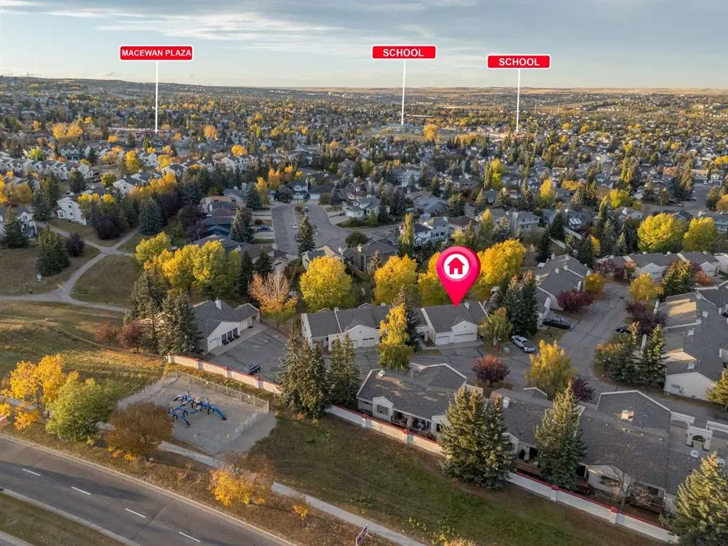 52 Sandarac Circle NW