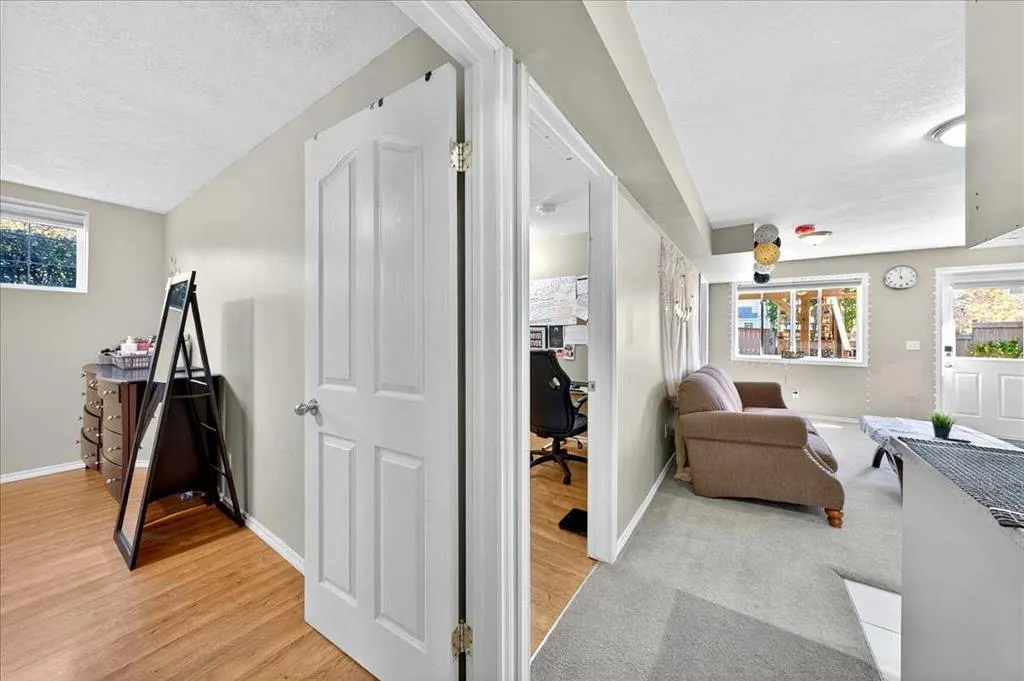 11 Citadel Vista Close NW