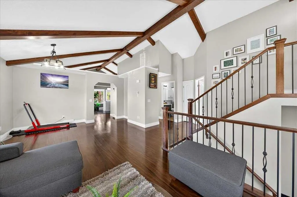 11 Citadel Vista Close NW