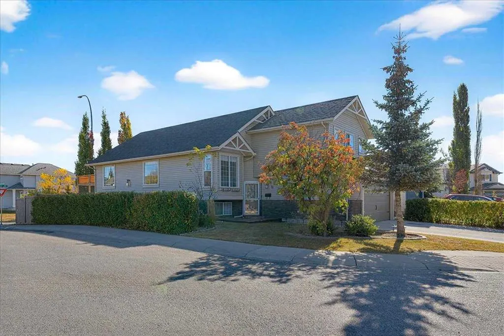 11 Citadel Vista Close NW