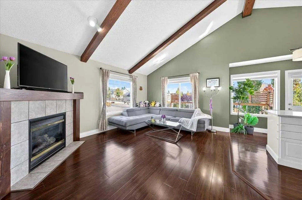 11 Citadel Vista Close NW