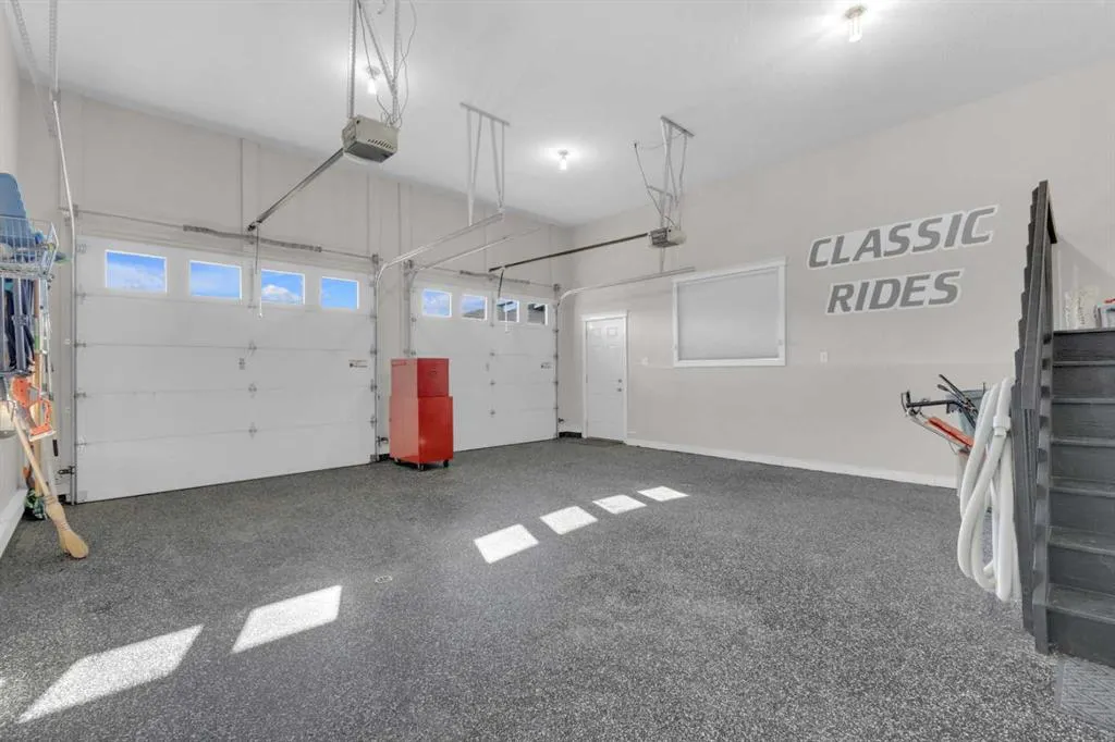 4 Leonard Close