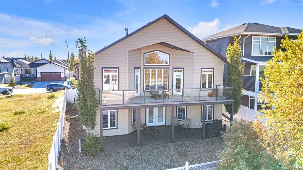 4 Leonard Close